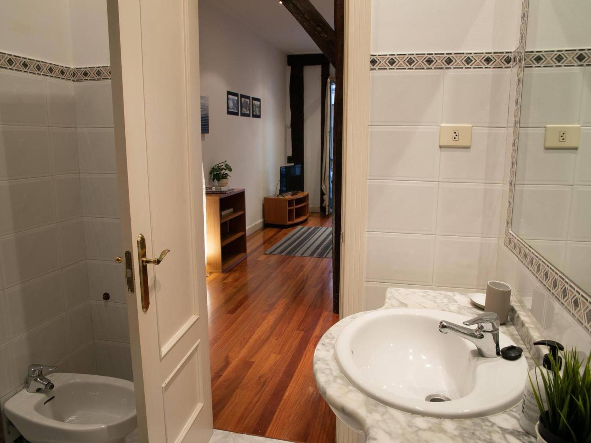 Apartmán Barrenkale Old Town Alde Zaharra Bilbao Exteriér fotografie